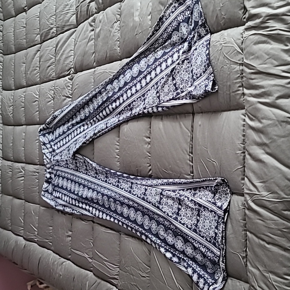 Satina Palazzo Pants in Chakra Blue - Picture 8 of 9